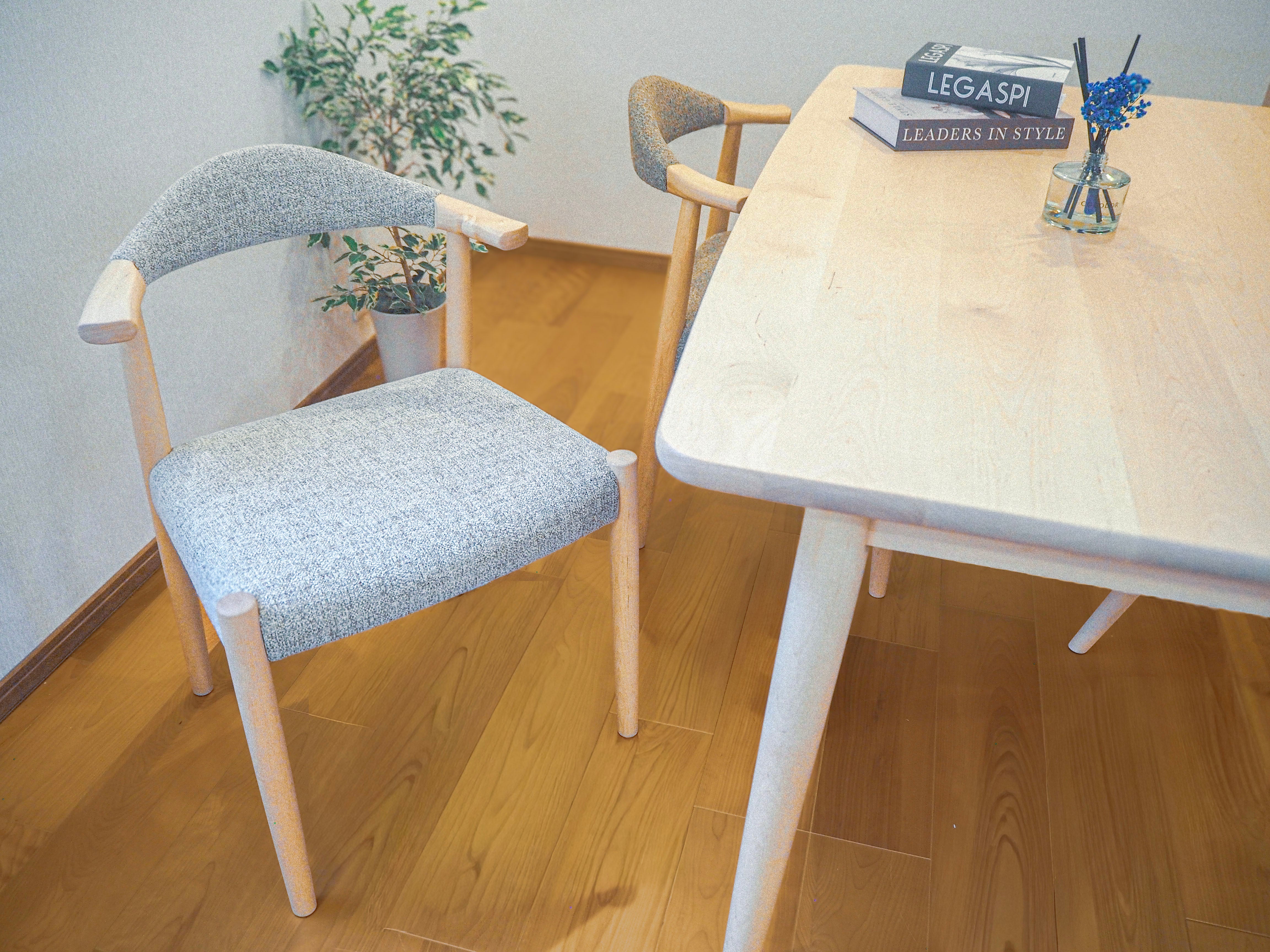 (画像追加)am チェア ハーフ 布張り ペリカン使用