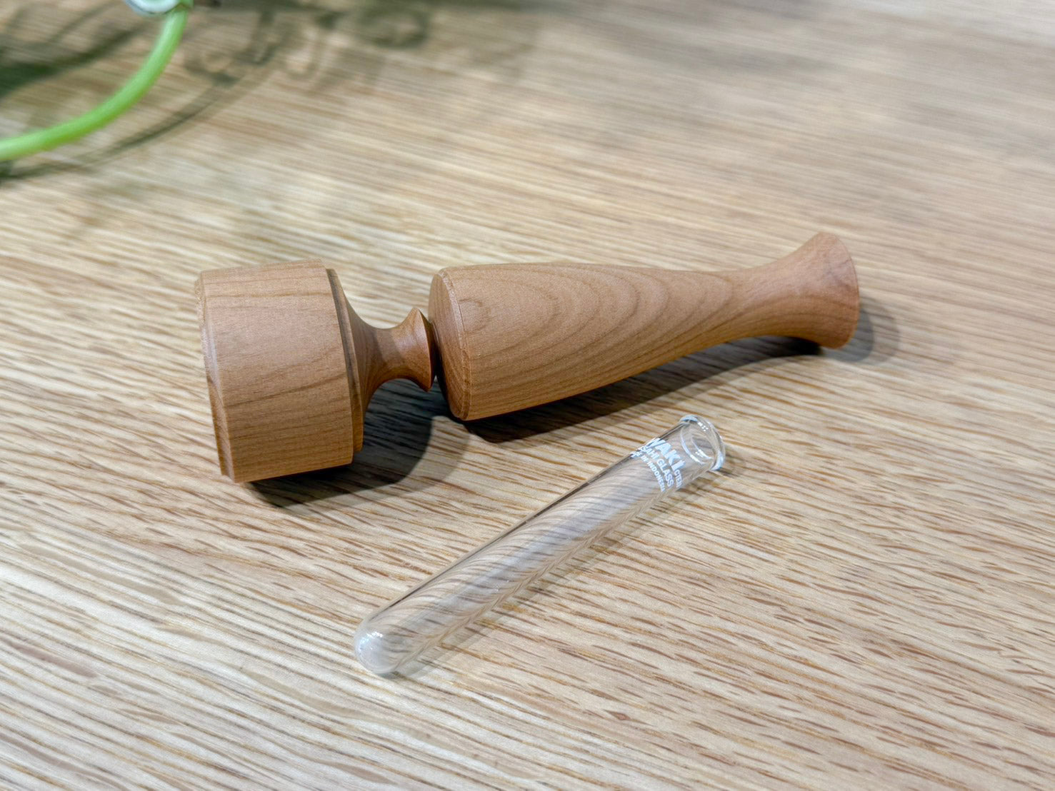 木の一輪挿し H12cm｜osio craft